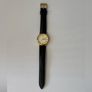 Vintage 1990s Seiko Pulsar V501-9A90 White Roman Textured Dial Quartz Watch